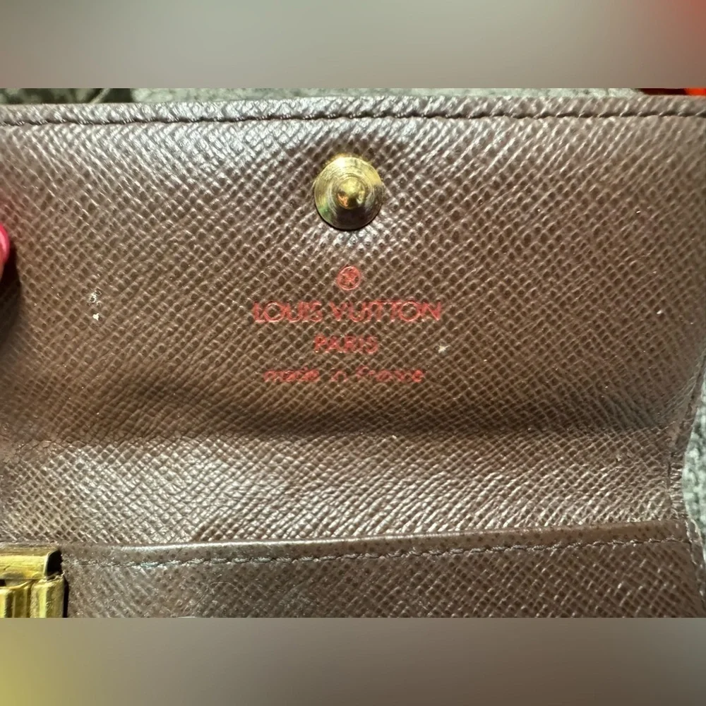 Louis Vuitton Damier Ebene key holder